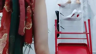《小宝寻花》深圳直播约啪偷拍，竟约到激似昆凌的漂亮妹子，床上功夫更了得!!