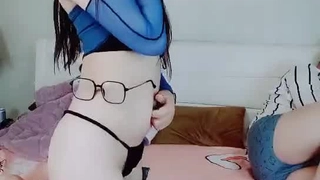 （接上）给极品身材妹子SPA自己抓着技师的鸡吧求操无套水多