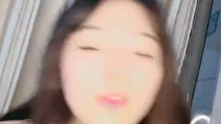 内射校服女神