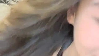 大学女孩被大鸡巴从后面惩罚